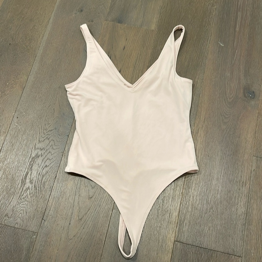 Open Edit 
Women’s body suit
Size Small